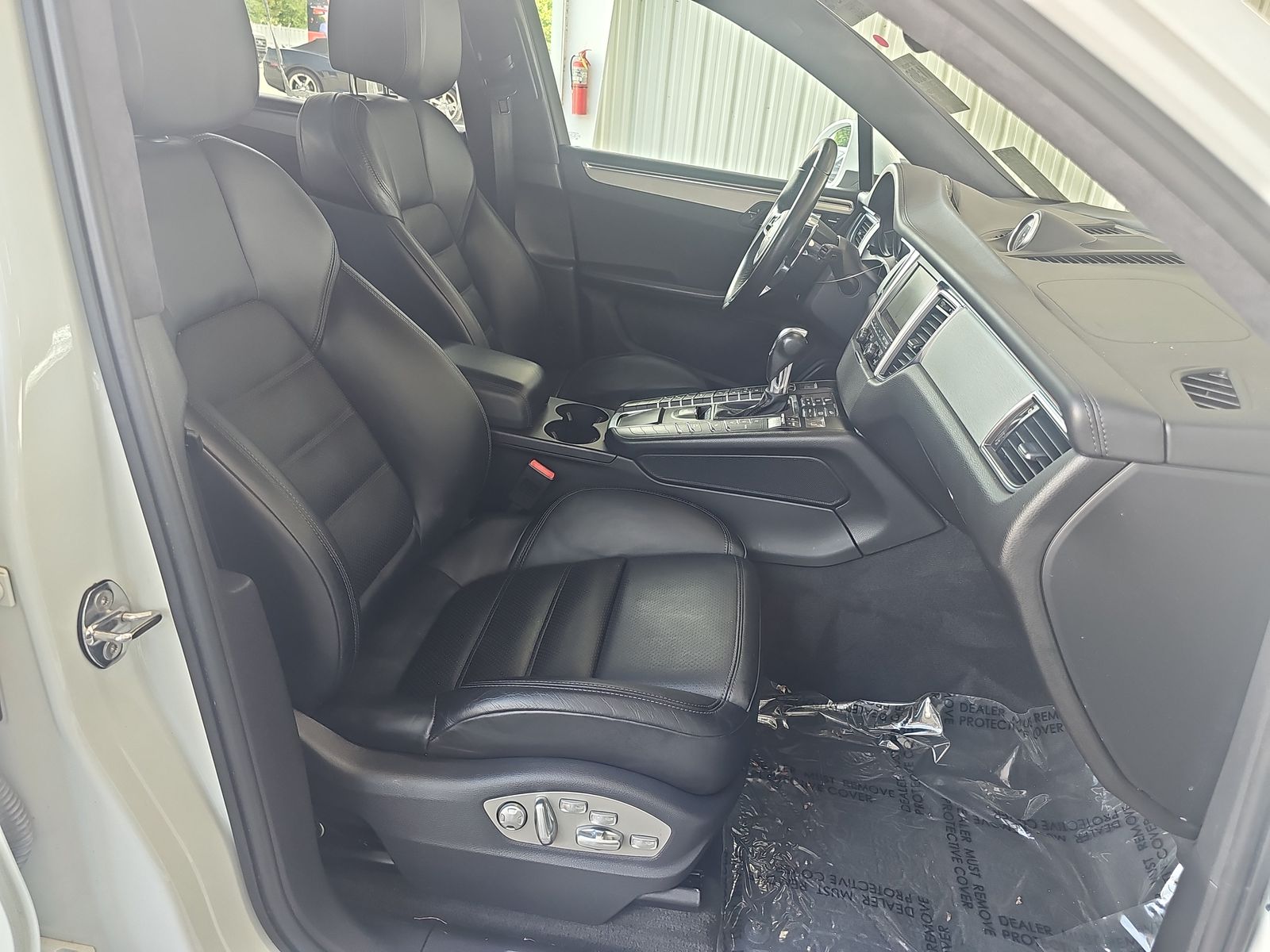 2015 Porsche Macan Turbo AWD