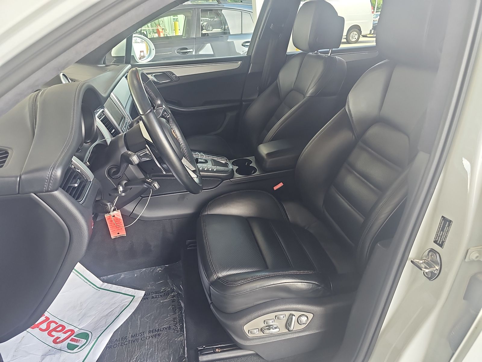 2015 Porsche Macan Turbo AWD