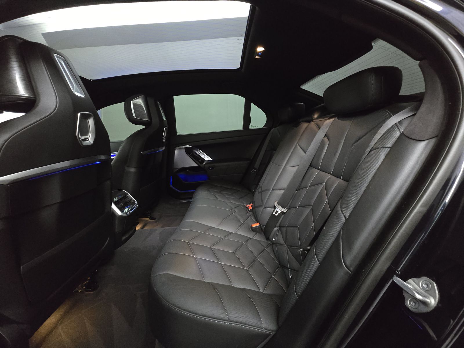 2024 BMW 7 Series 760i xDrive AWD
