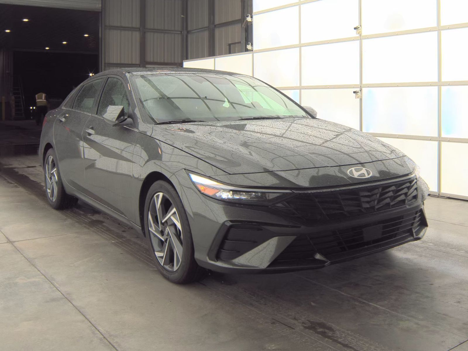 2024 Hyundai Elantra SEL FWD