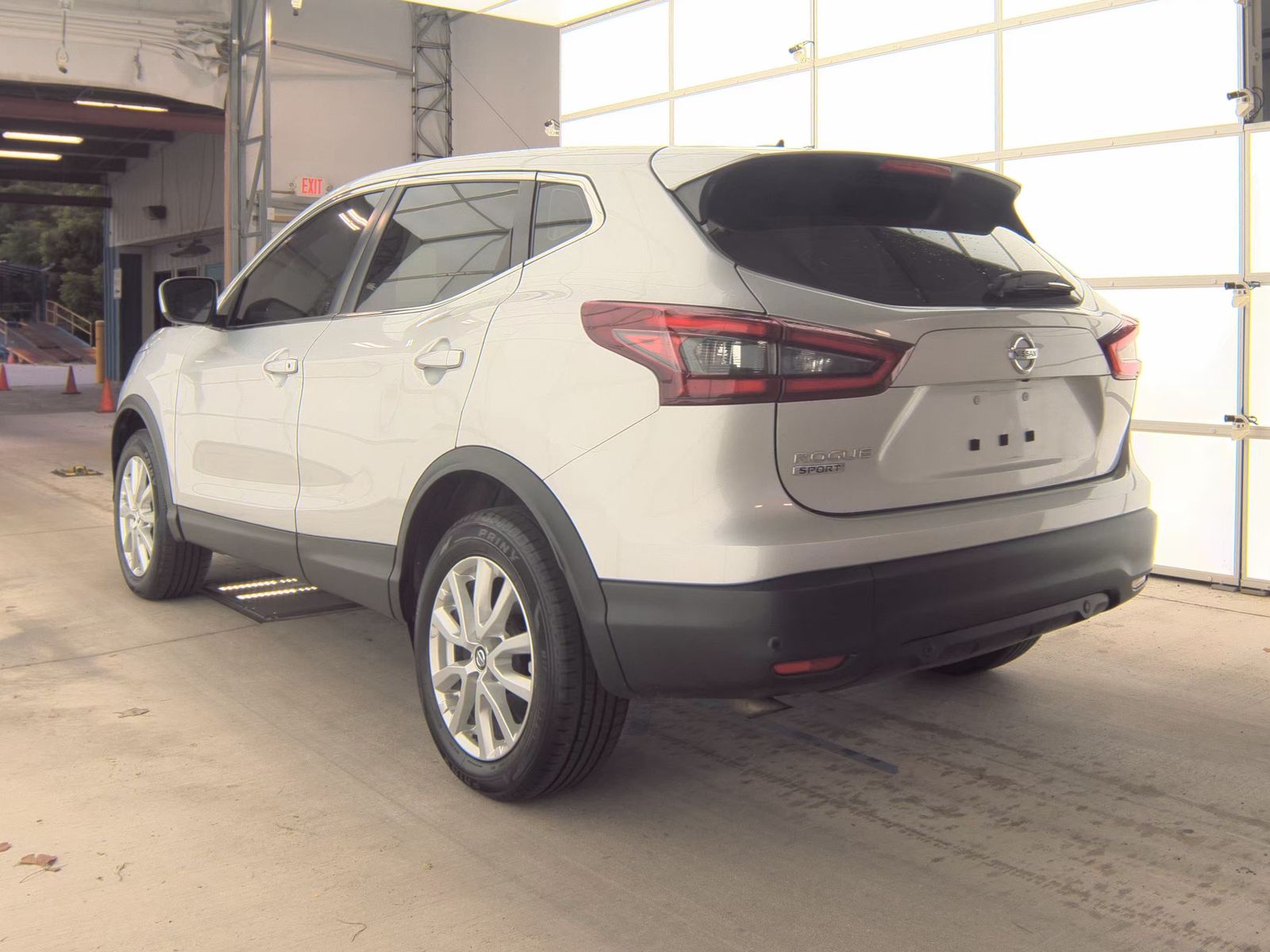 2021 Nissan Rogue Sport S FWD