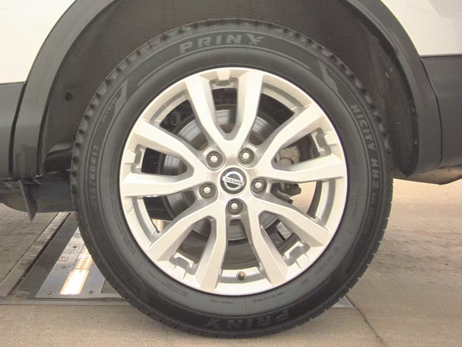 2021 Nissan Rogue Sport S FWD