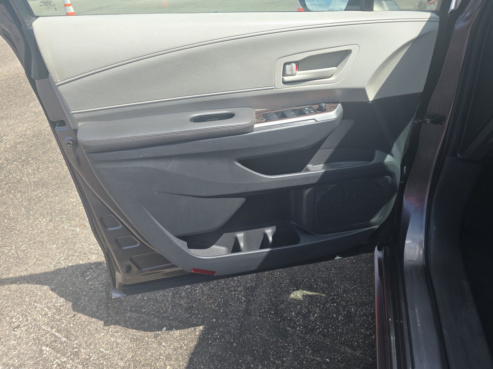 2021 Toyota Sienna LE FWD