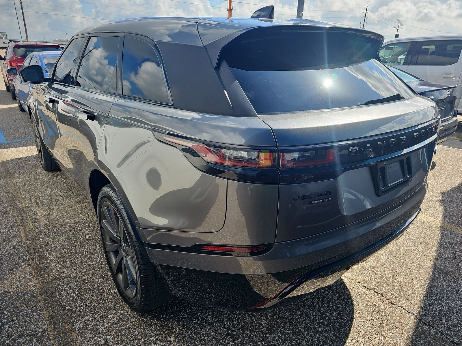 2018 Land Rover Range Rover Velar R-Dynamic HSE AWD