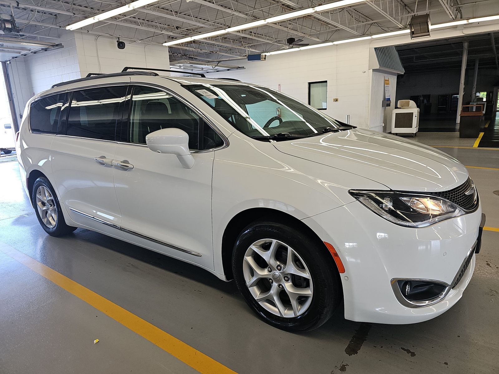 2018 Chrysler Pacifica Touring L Plus FWD