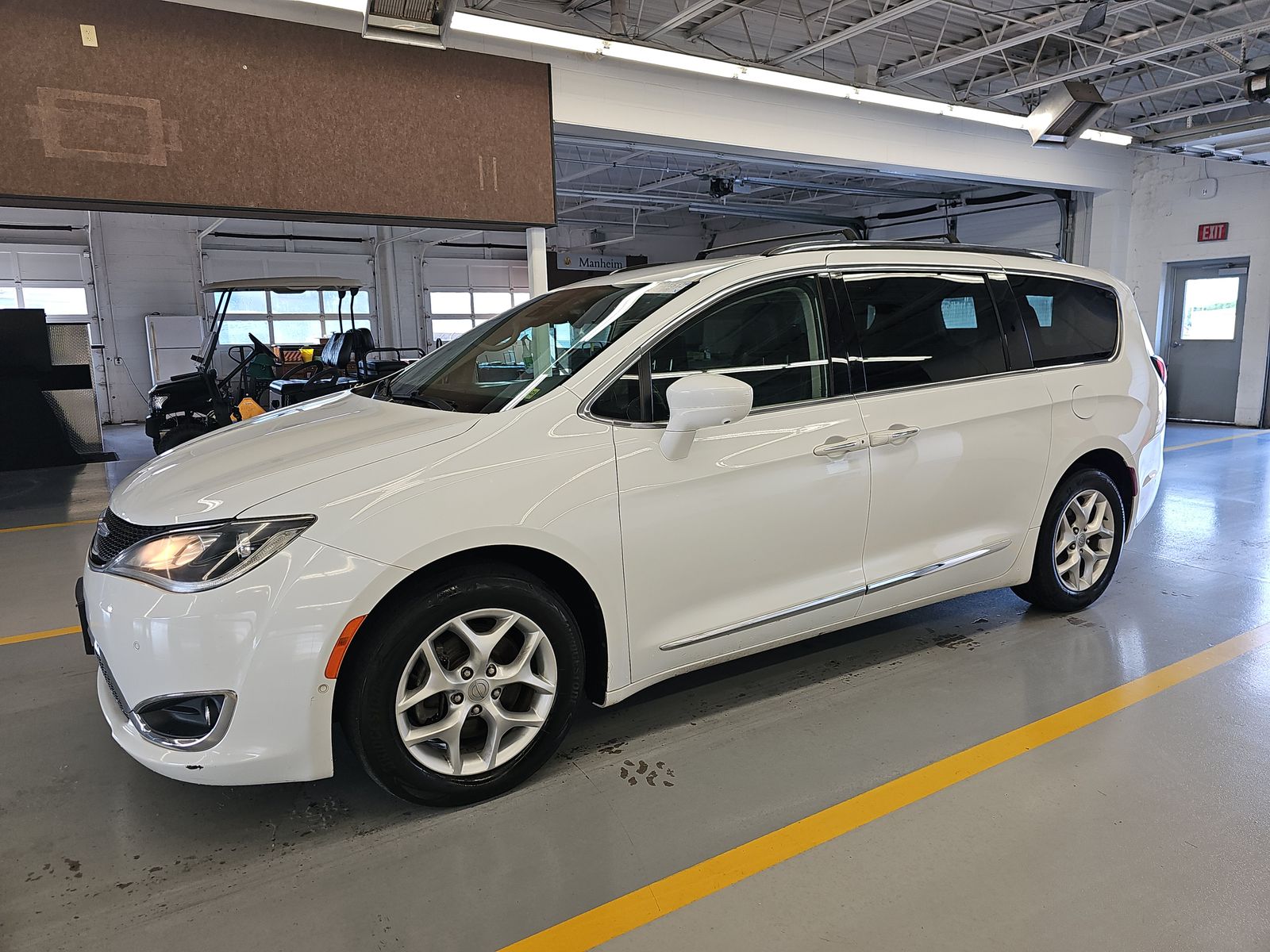 2018 Chrysler Pacifica Touring L Plus FWD
