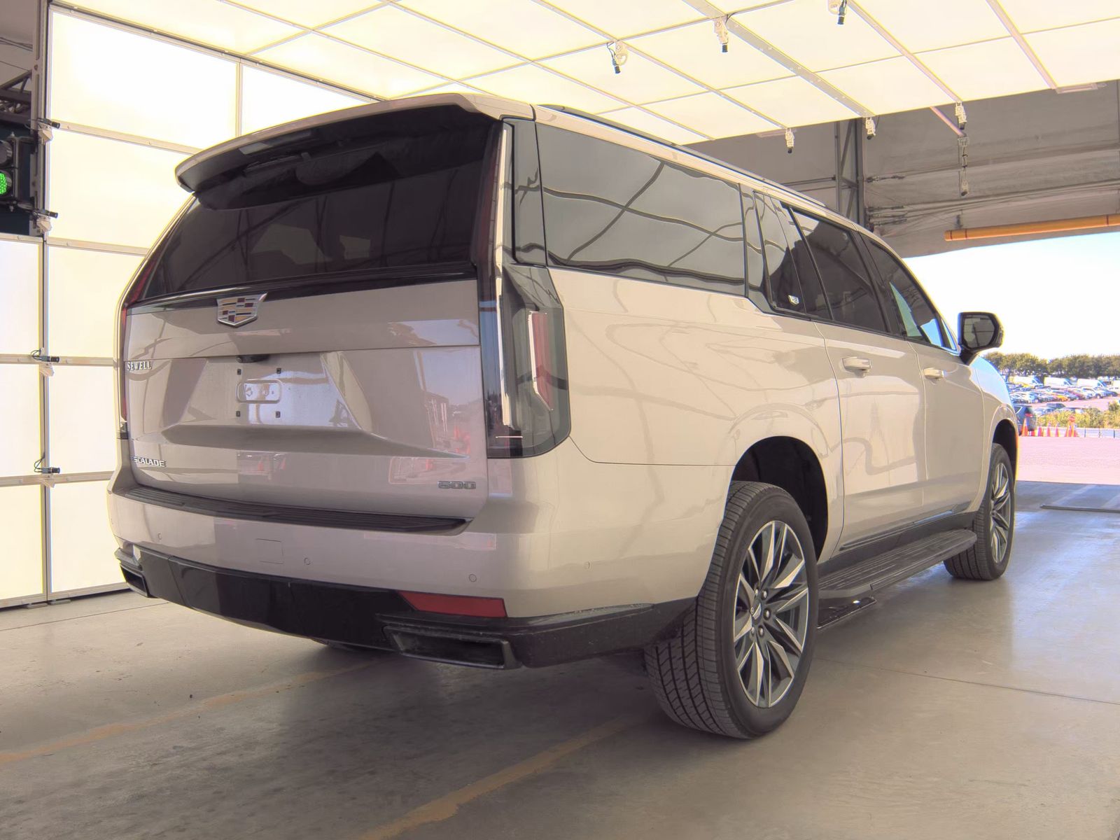 2022 Cadillac Escalade ESV Sport Platinum AWD