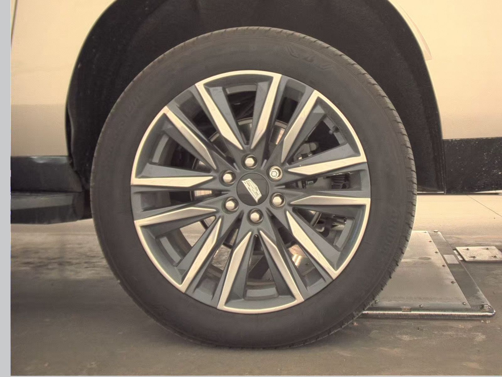 2022 Cadillac Escalade ESV Sport Platinum AWD