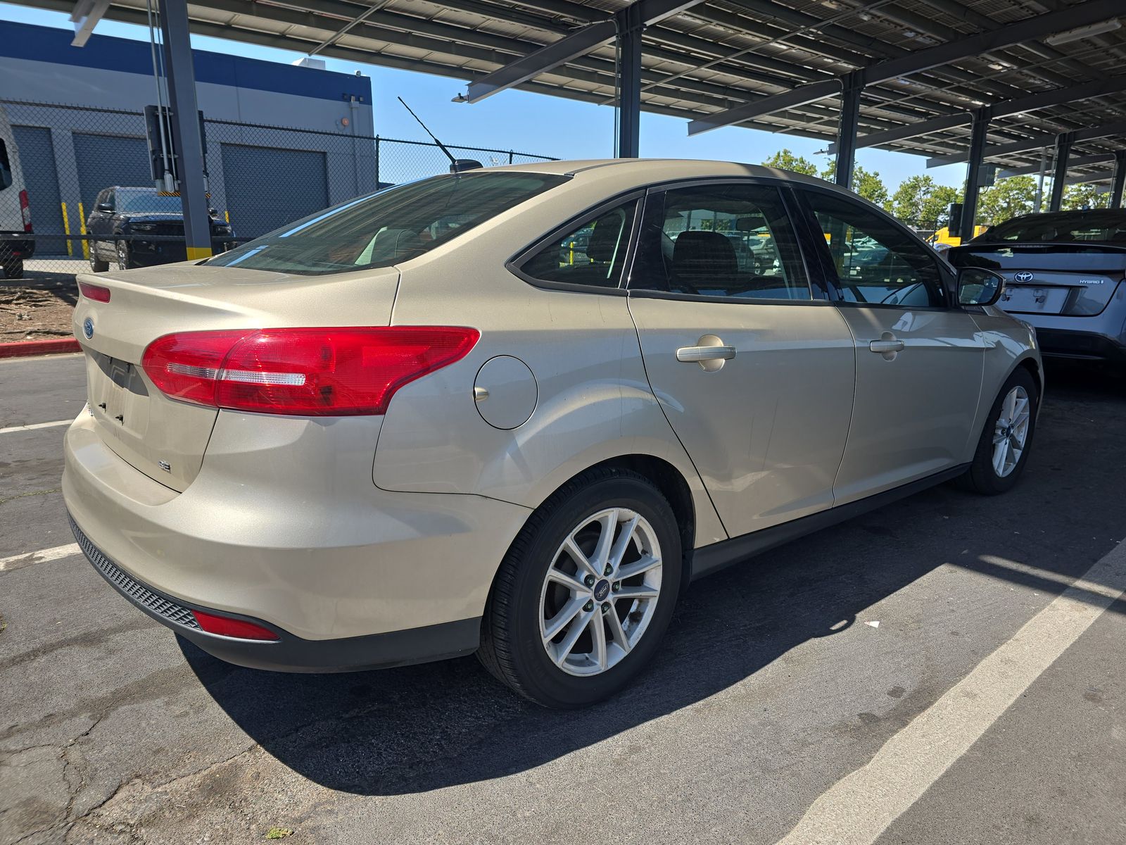 2017 Ford Focus SE FWD