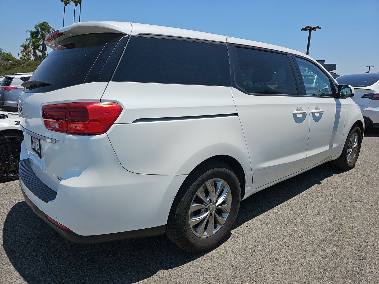 2019 Kia Sedona LX FWD