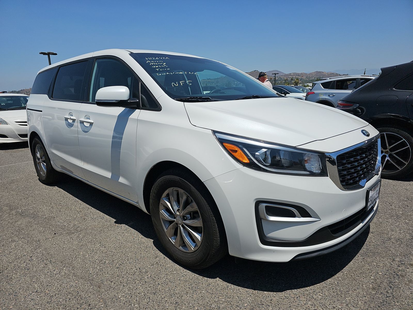 2019 Kia Sedona LX FWD
