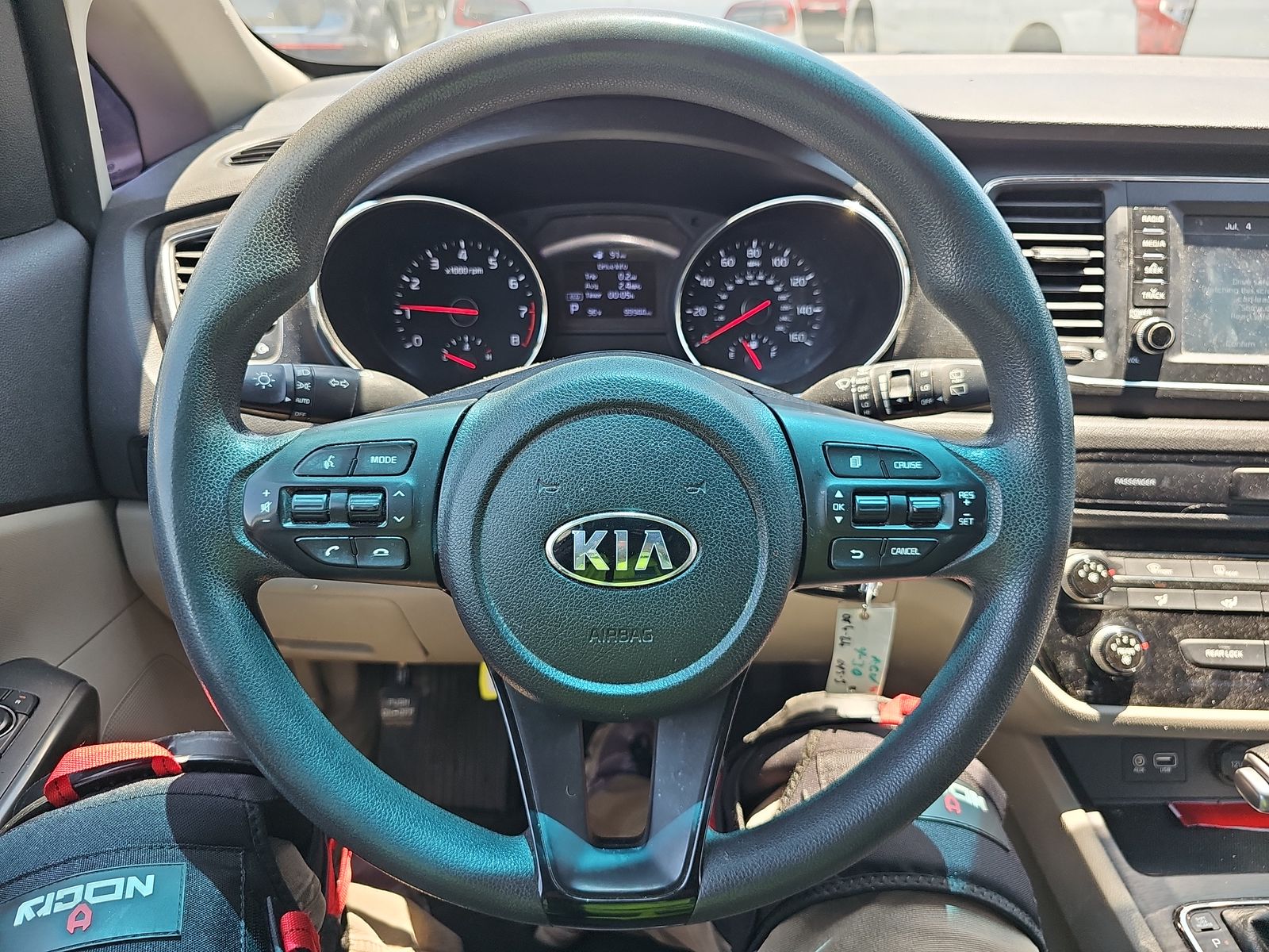 2019 Kia Sedona LX FWD