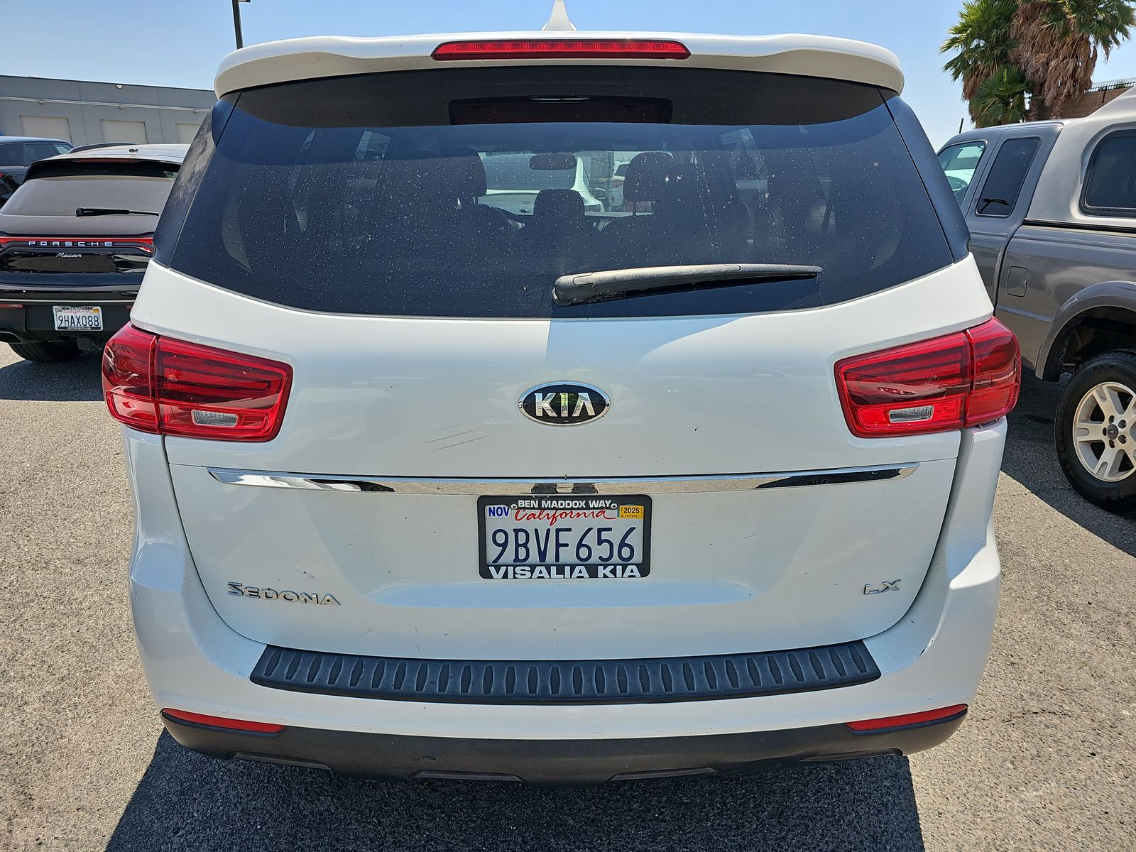 2019 Kia Sedona LX FWD