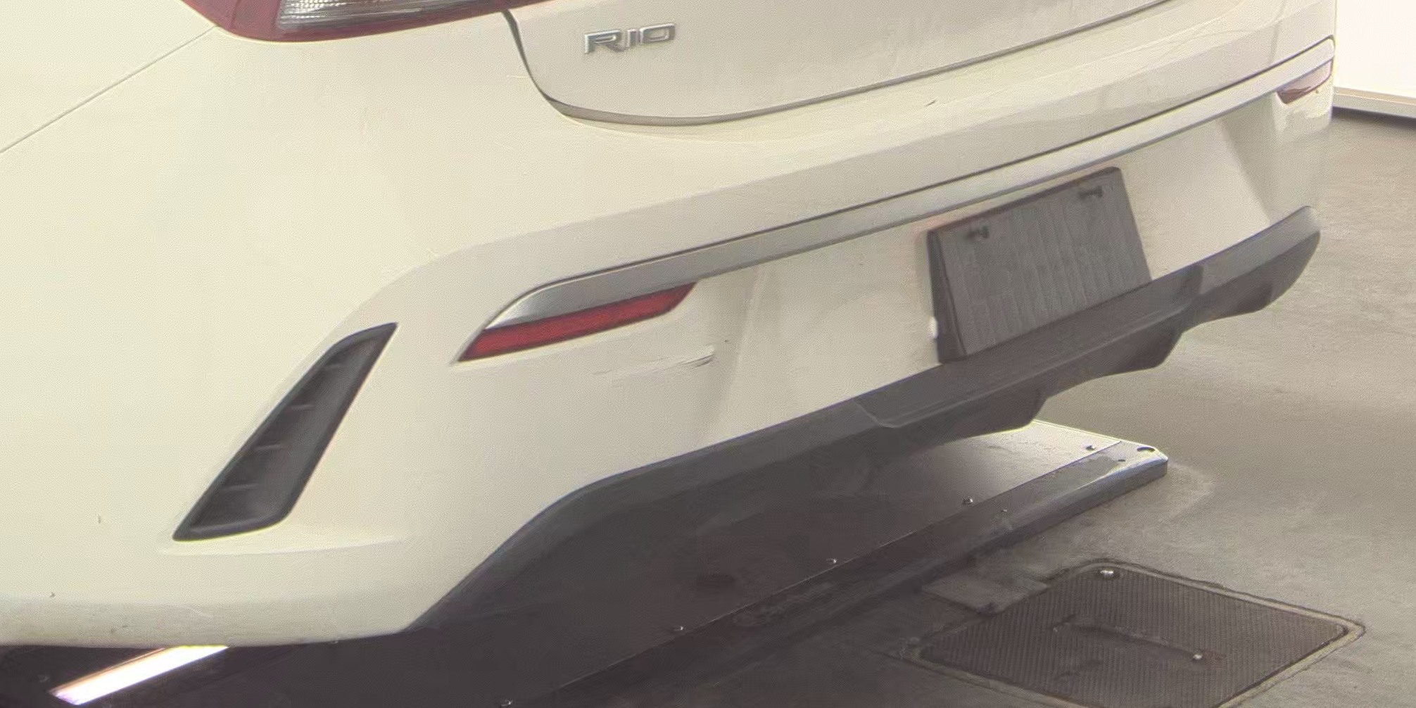 2023 Kia Rio S FWD