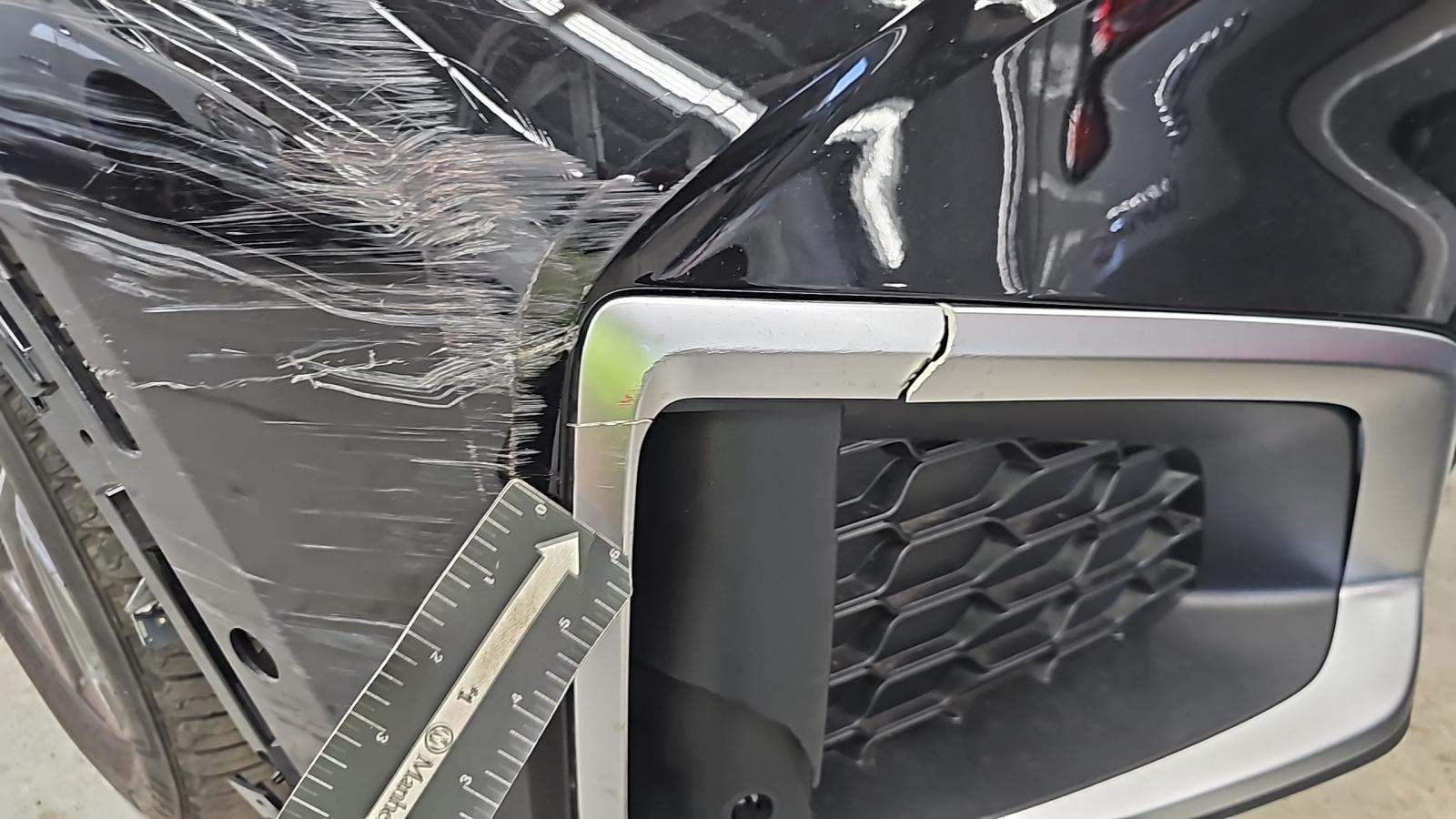 2022 BMW X6 xDrive40i AWD