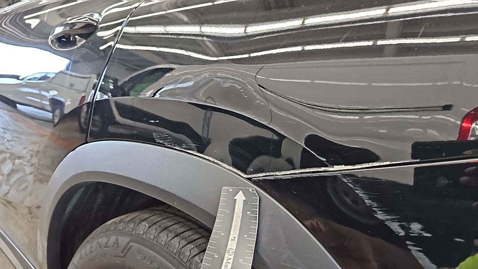 2022 BMW X6 xDrive40i AWD