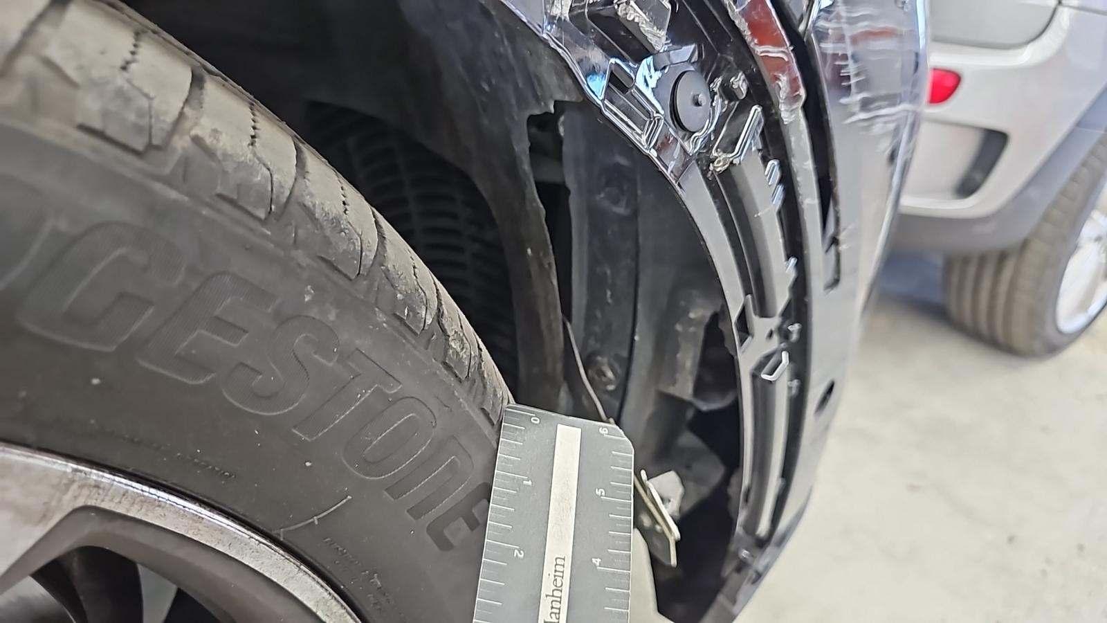 2022 BMW X6 xDrive40i AWD