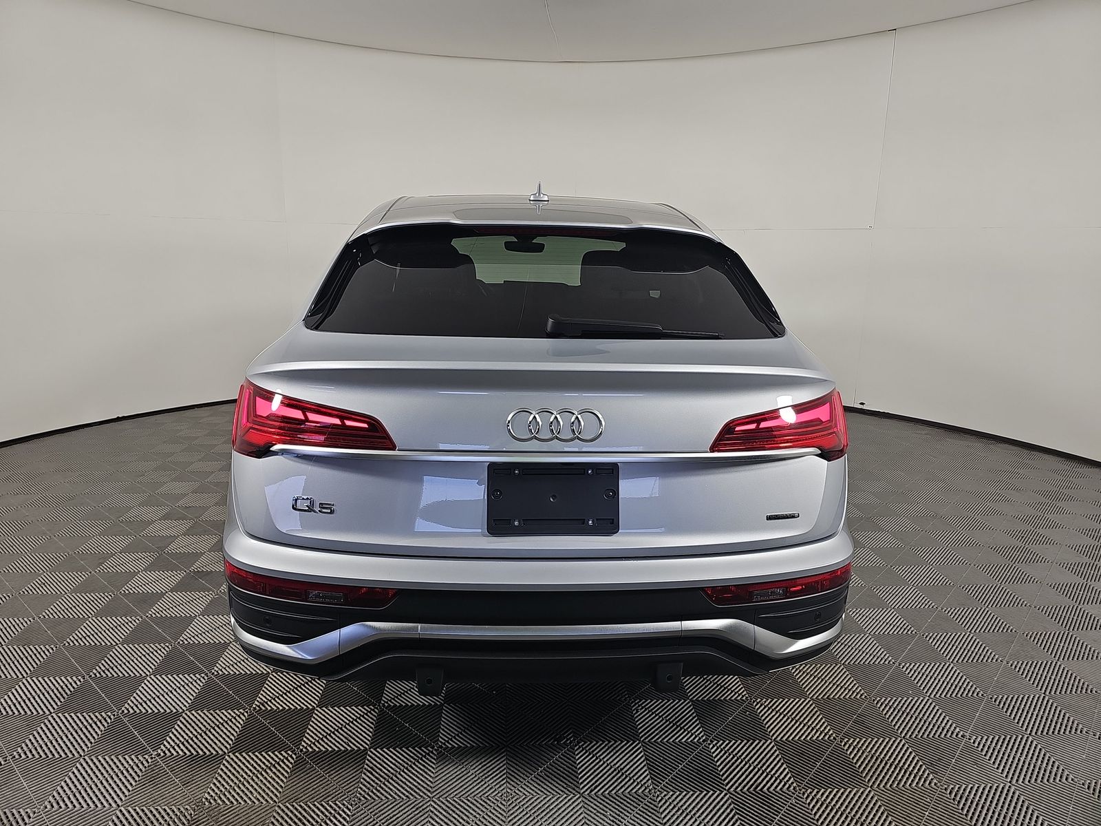 2022 Audi Q5 S line Premium Plus AWD