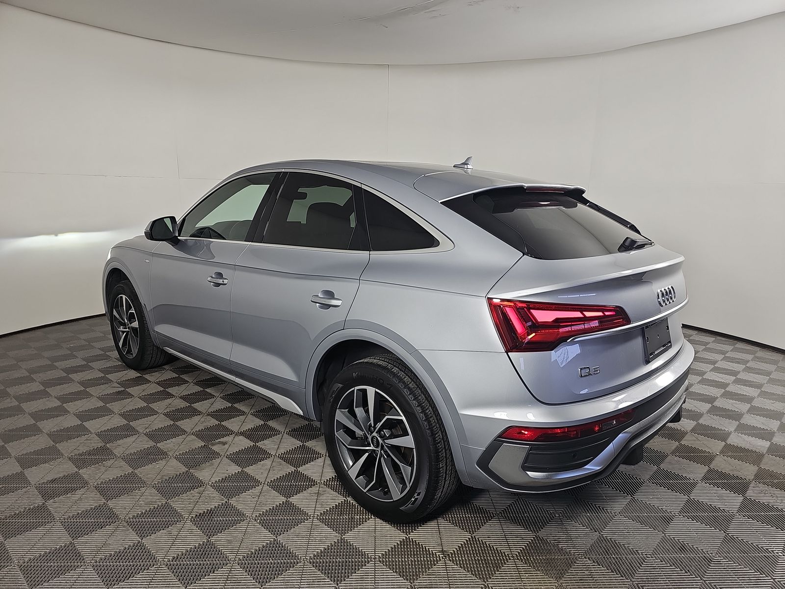 2022 Audi Q5 S line Premium Plus AWD