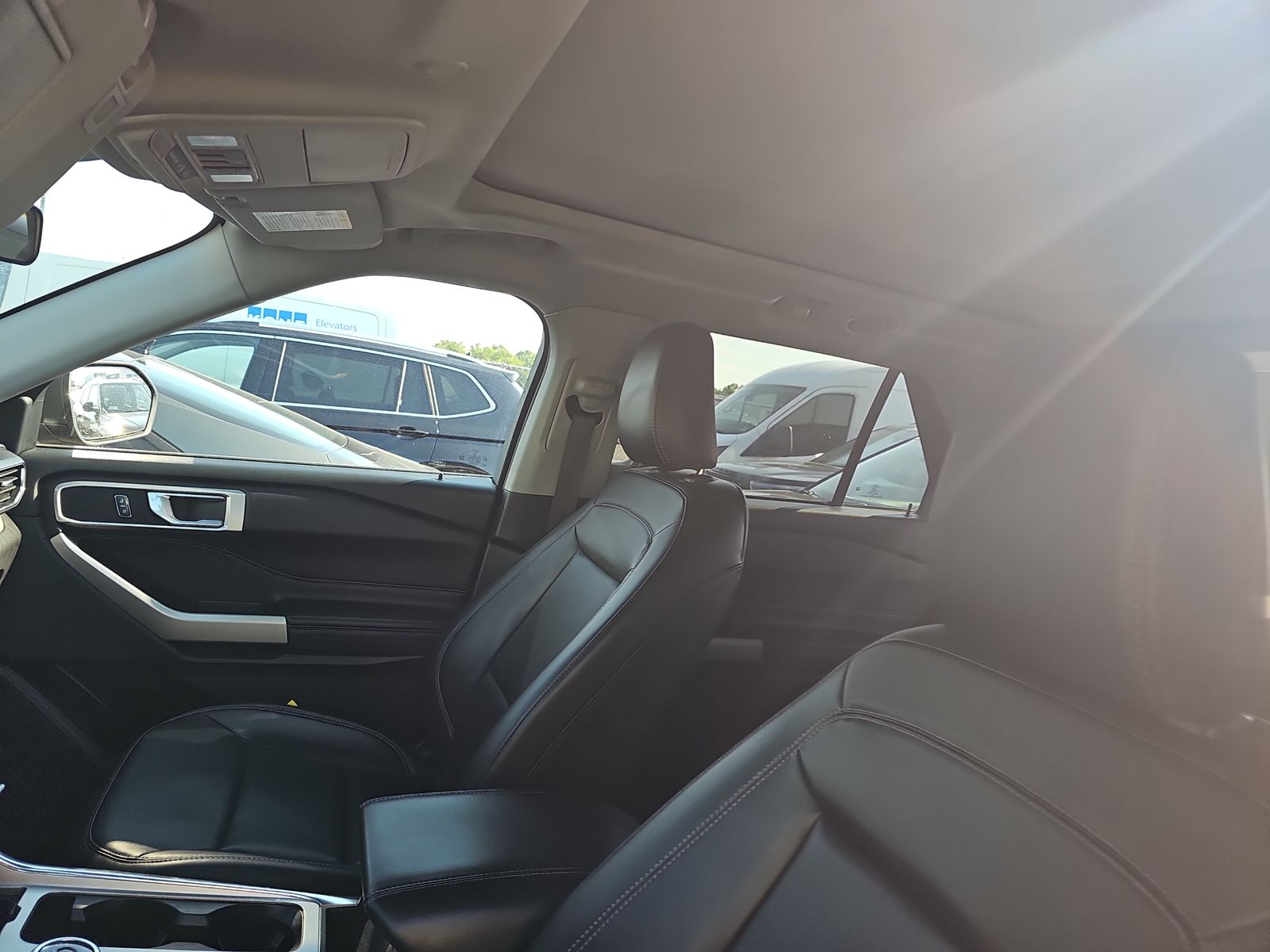 2022 Ford Explorer XLT AWD