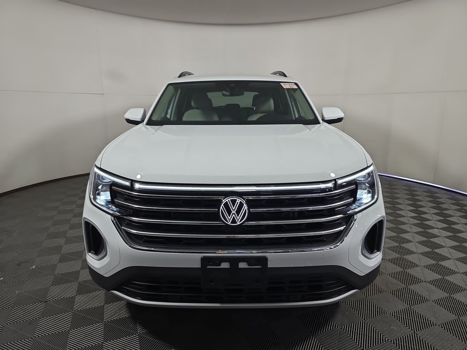 2025 Volkswagen Atlas 2.0T SE AWD