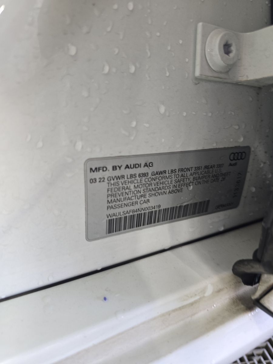 2022 Audi S8 Base AWD