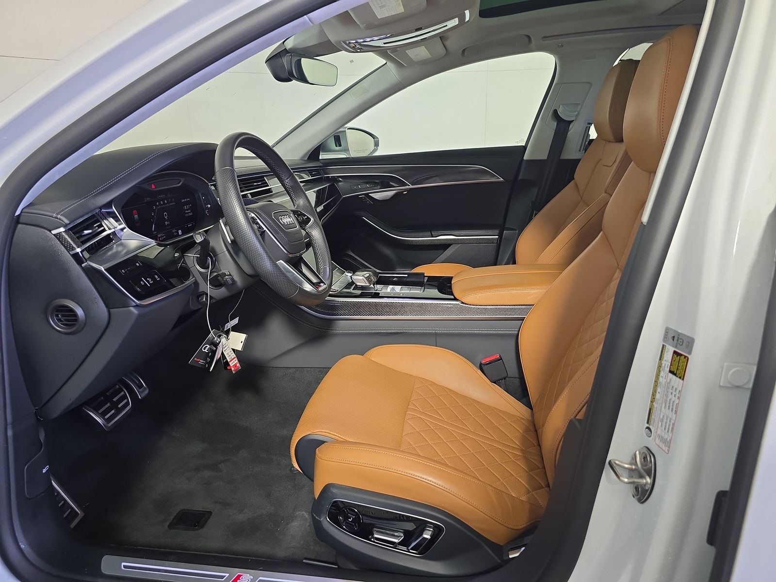 2022 Audi S8 Base AWD