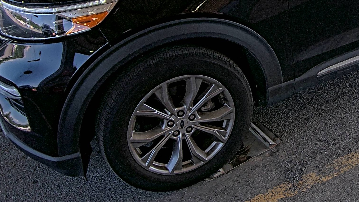 2022 Ford Explorer XLT AWD
