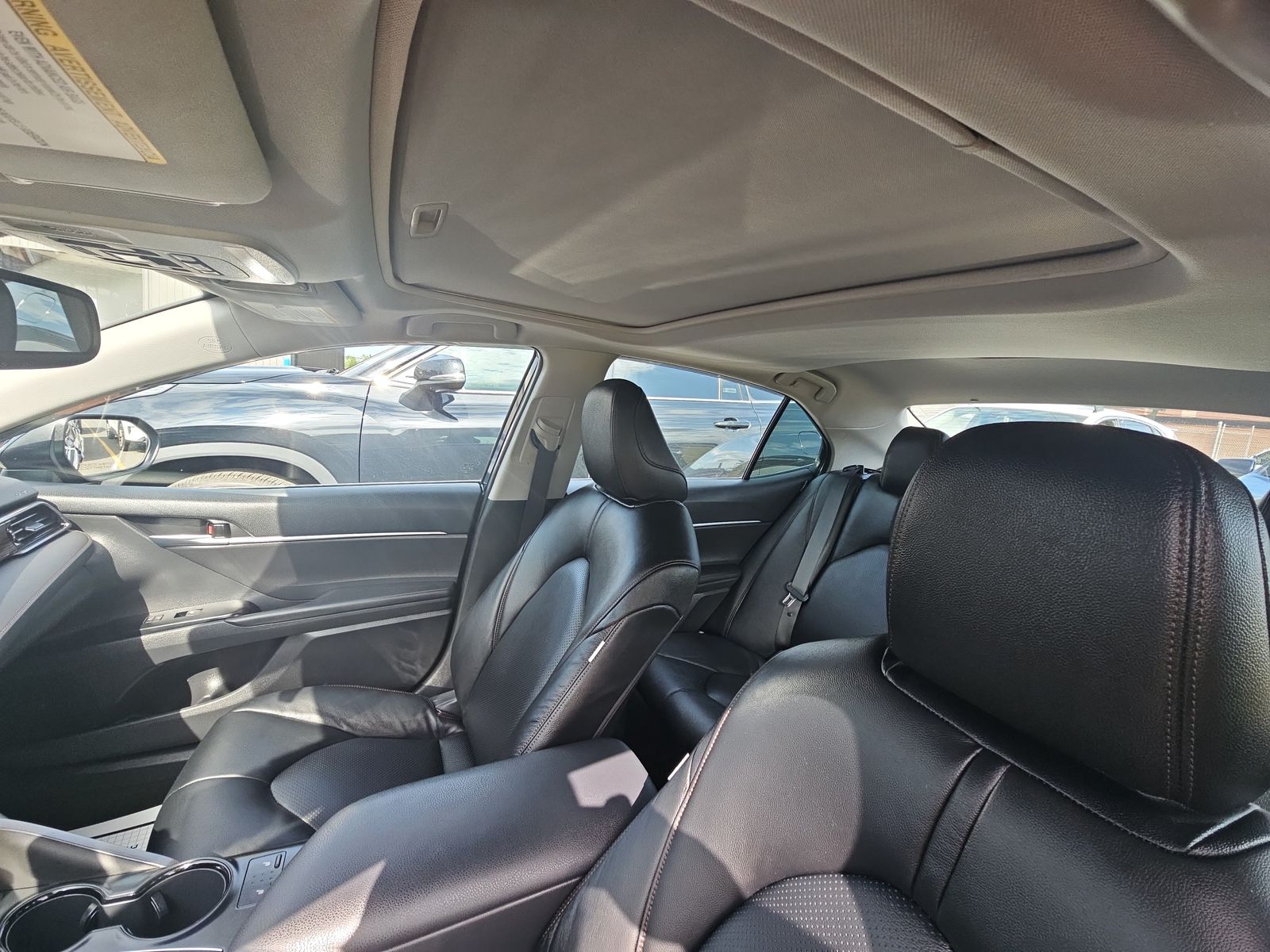 2019 Toyota Camry Hybrid LE FWD