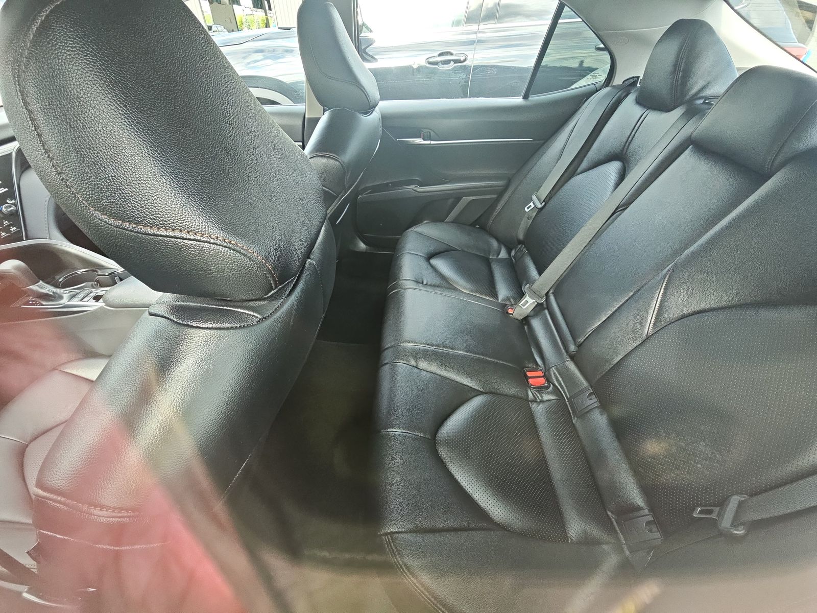 2019 Toyota Camry Hybrid LE FWD