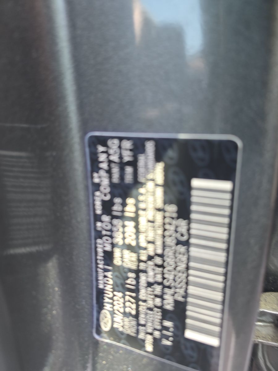 2024 Hyundai Elantra SEL FWD