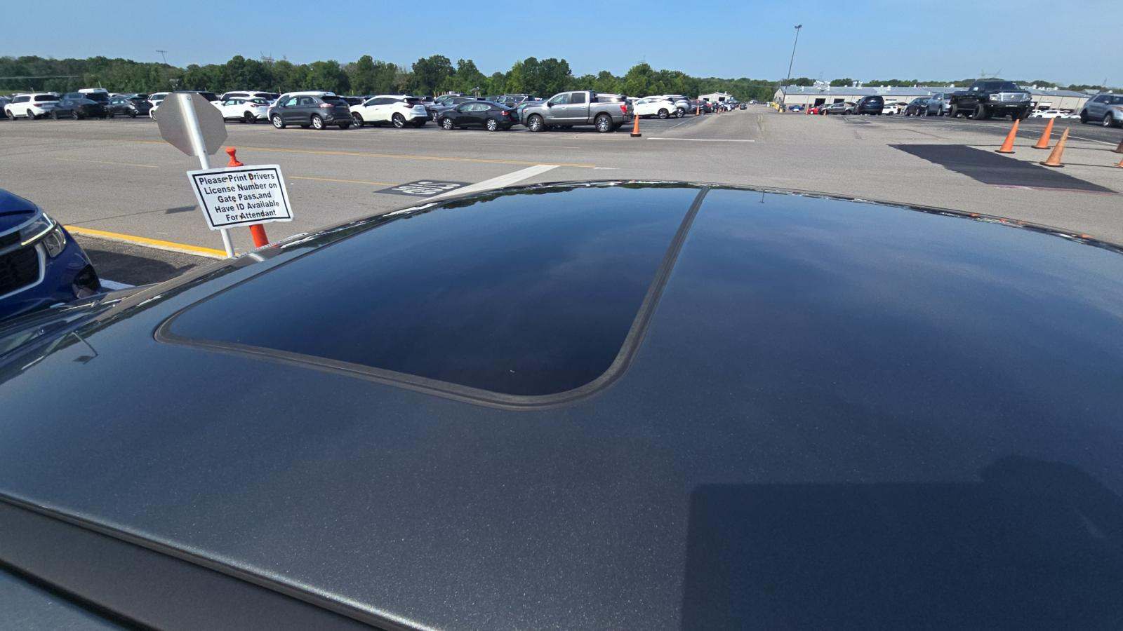 2024 Hyundai Elantra SEL FWD