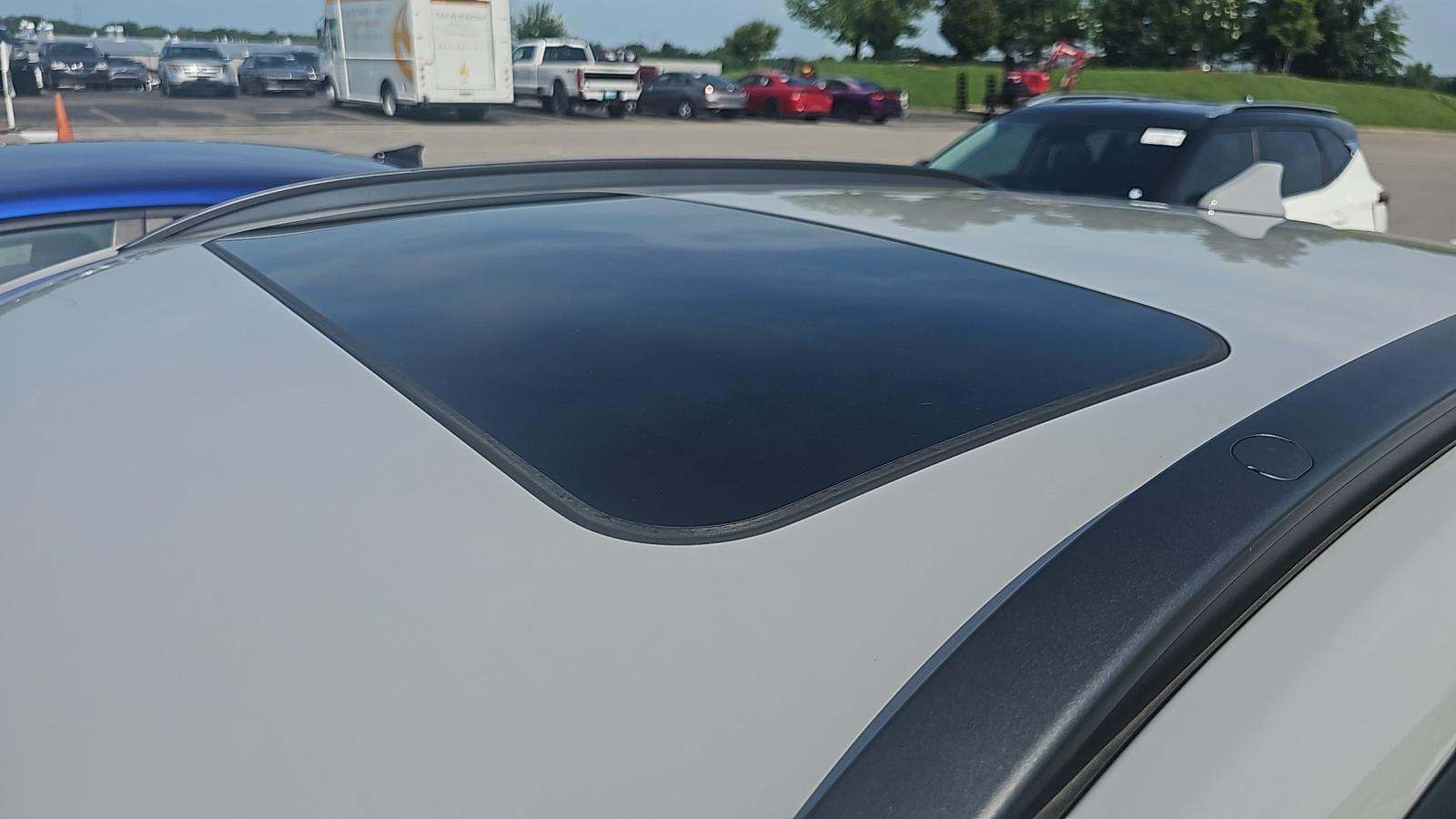2022 Hyundai Kona Limited FWD