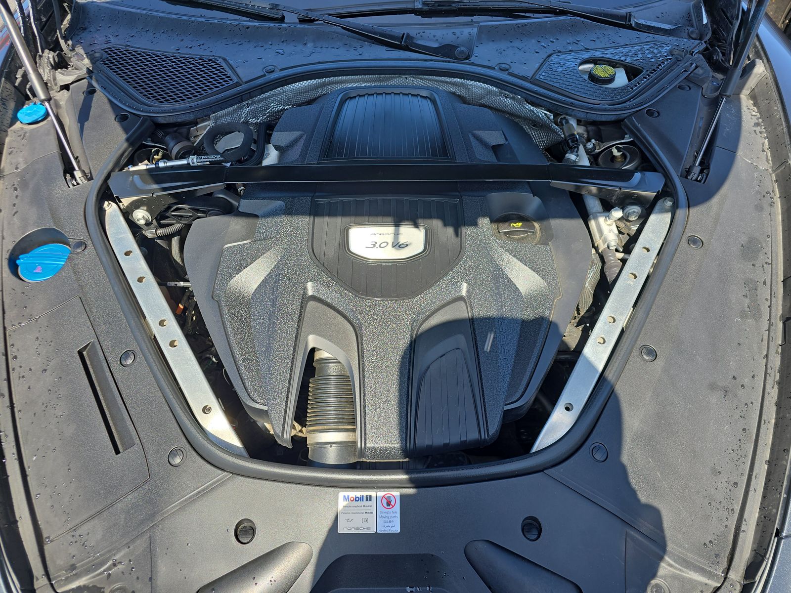 2018 Porsche Panamera Base RWD