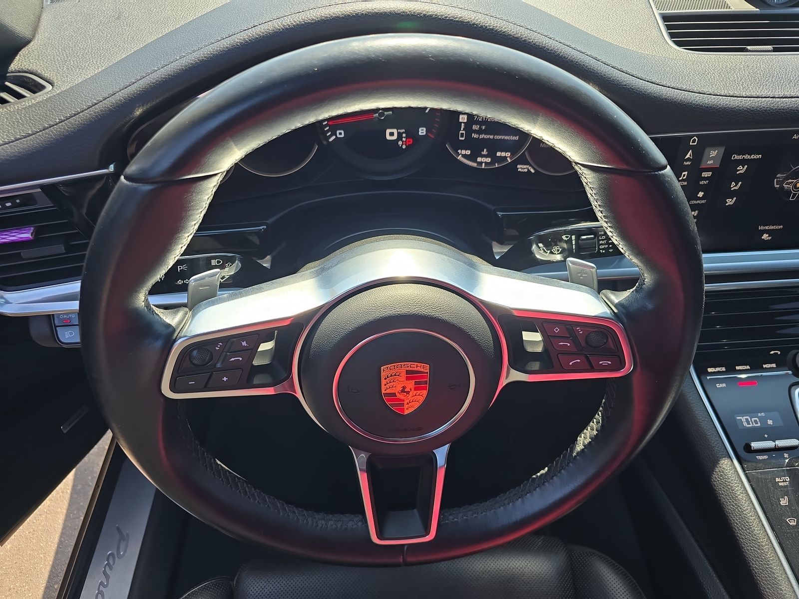 2018 Porsche Panamera Base RWD
