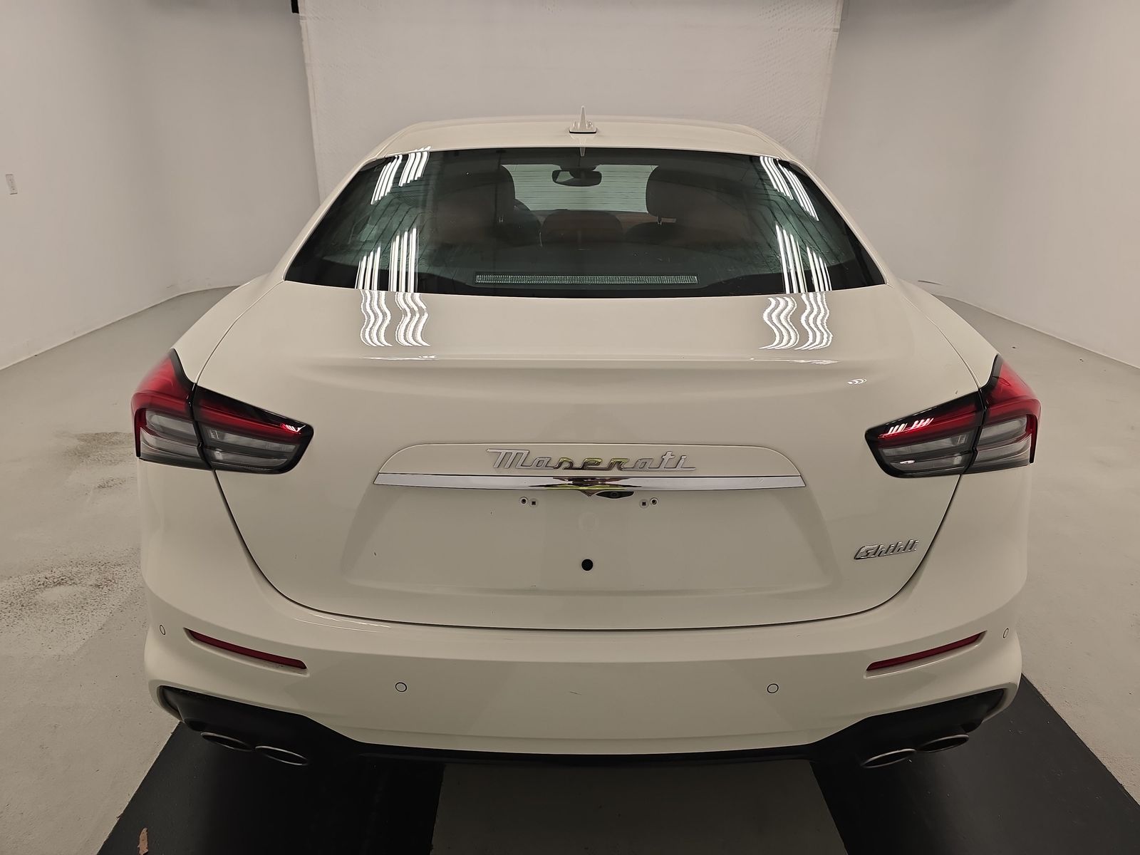 2022 Maserati Ghibli Modena FWD