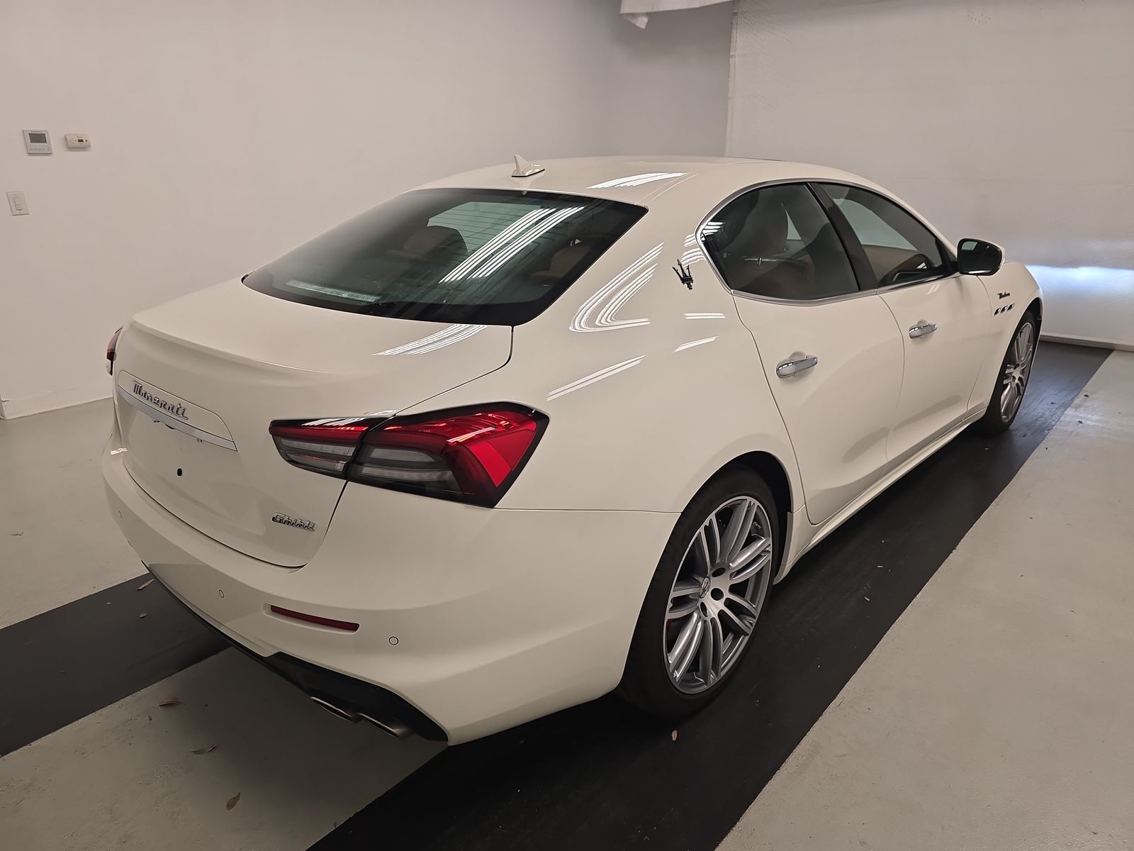 2022 Maserati Ghibli Modena FWD