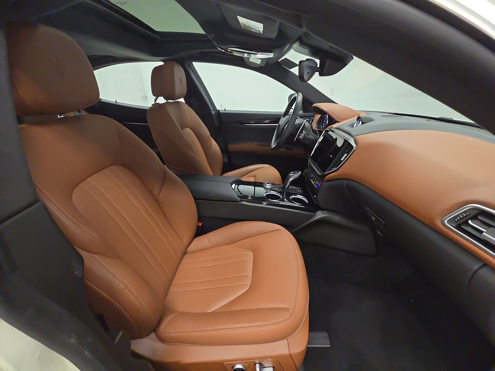 2022 Maserati Ghibli Modena FWD