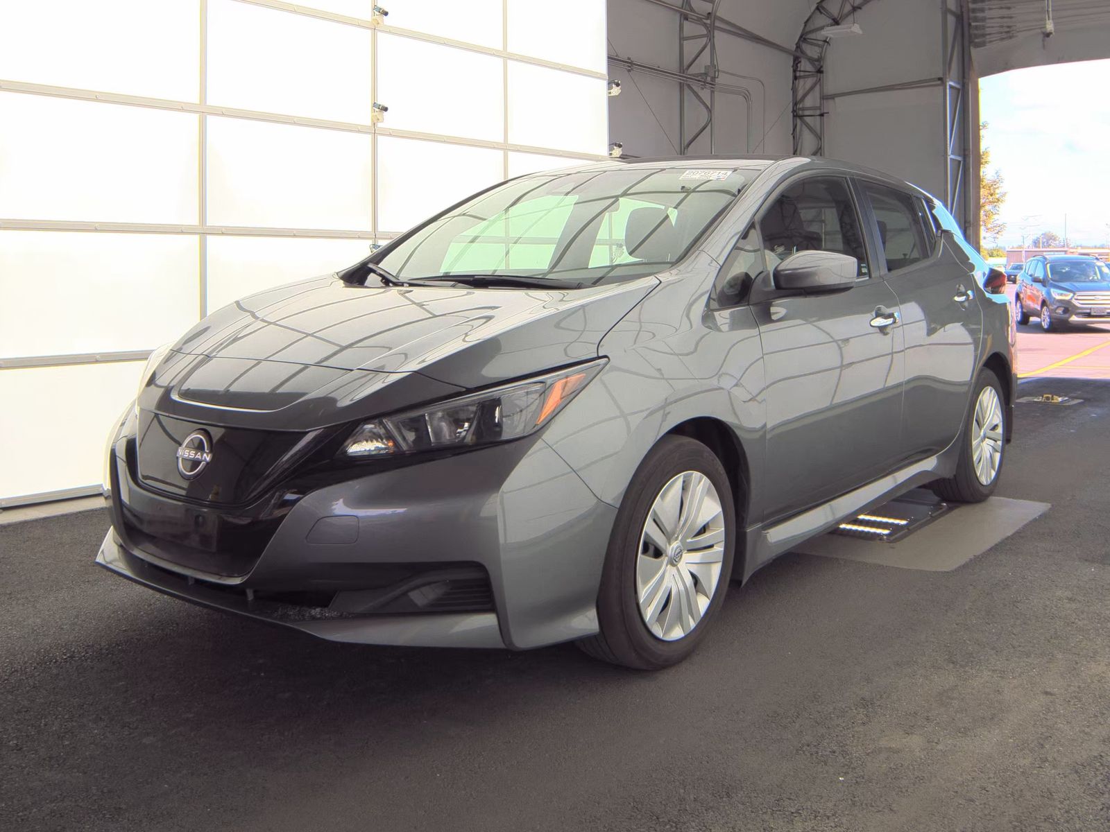 2023 Nissan LEAF S FWD