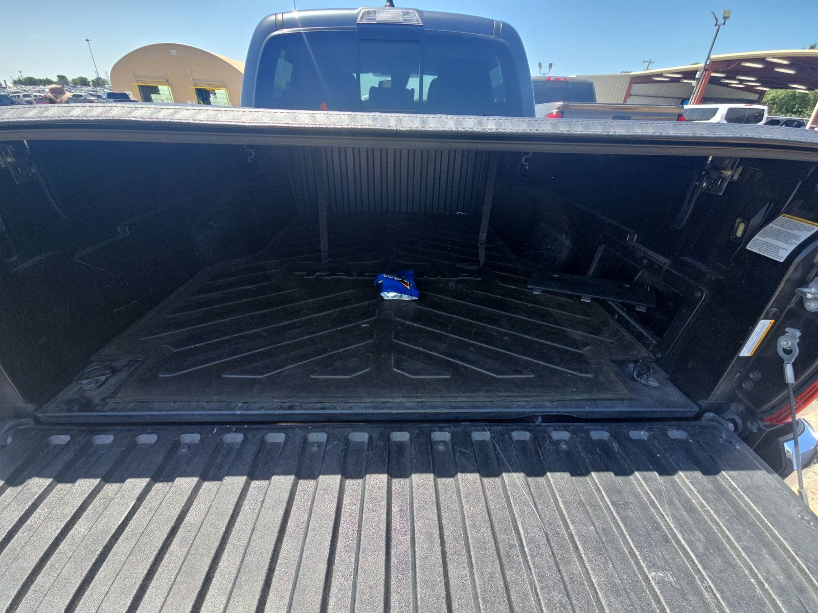 2022 Toyota Tacoma SR5 RWD