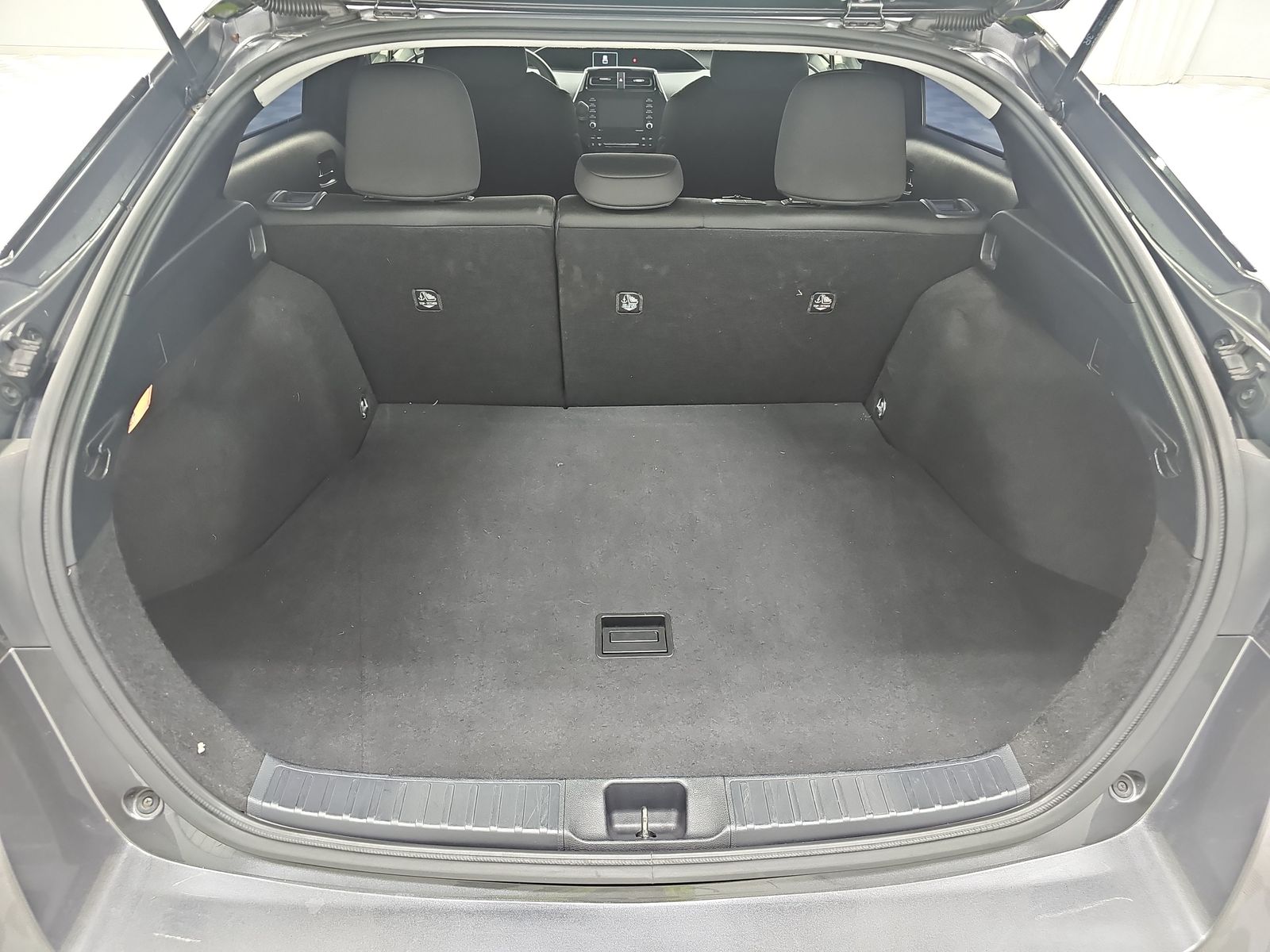 2021 Toyota Prius LE FWD