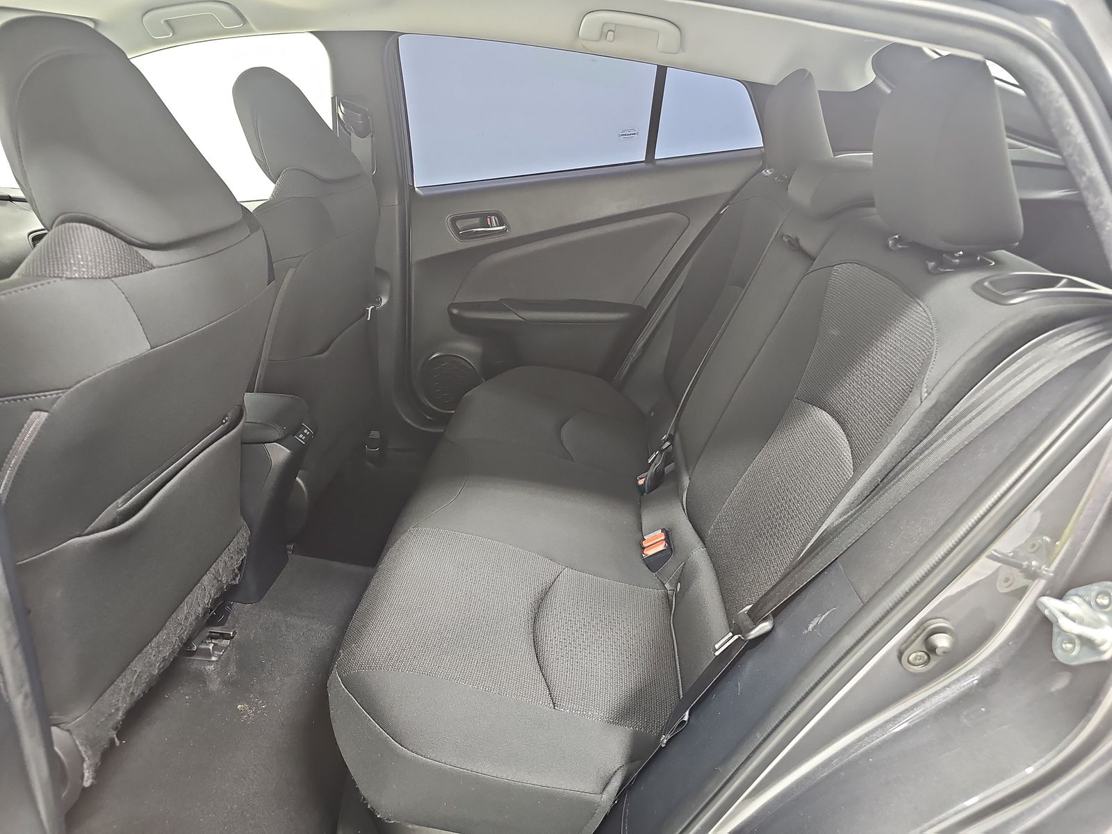 2021 Toyota Prius LE FWD
