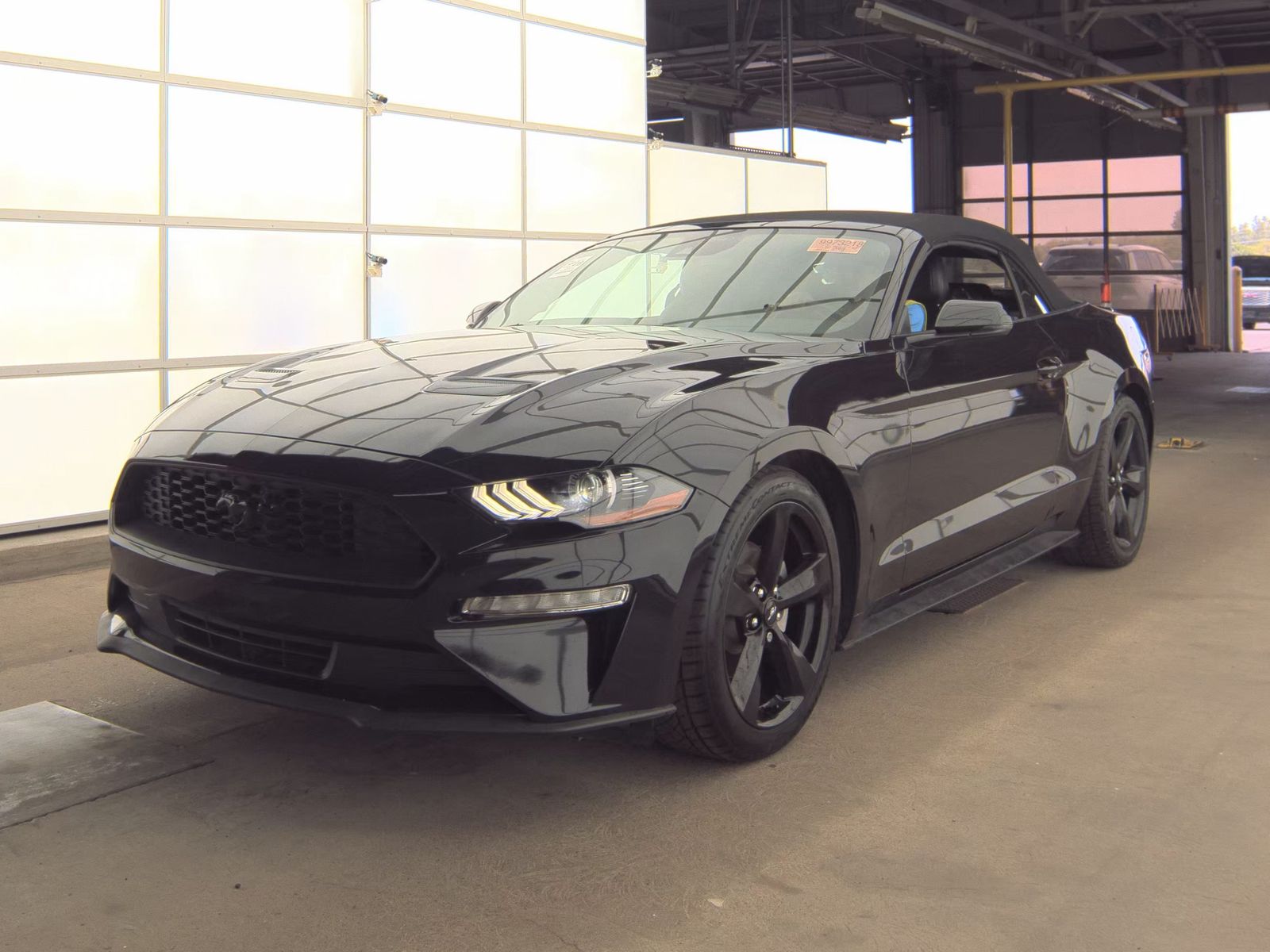 2022 Ford Mustang EcoBoost Premium FWD