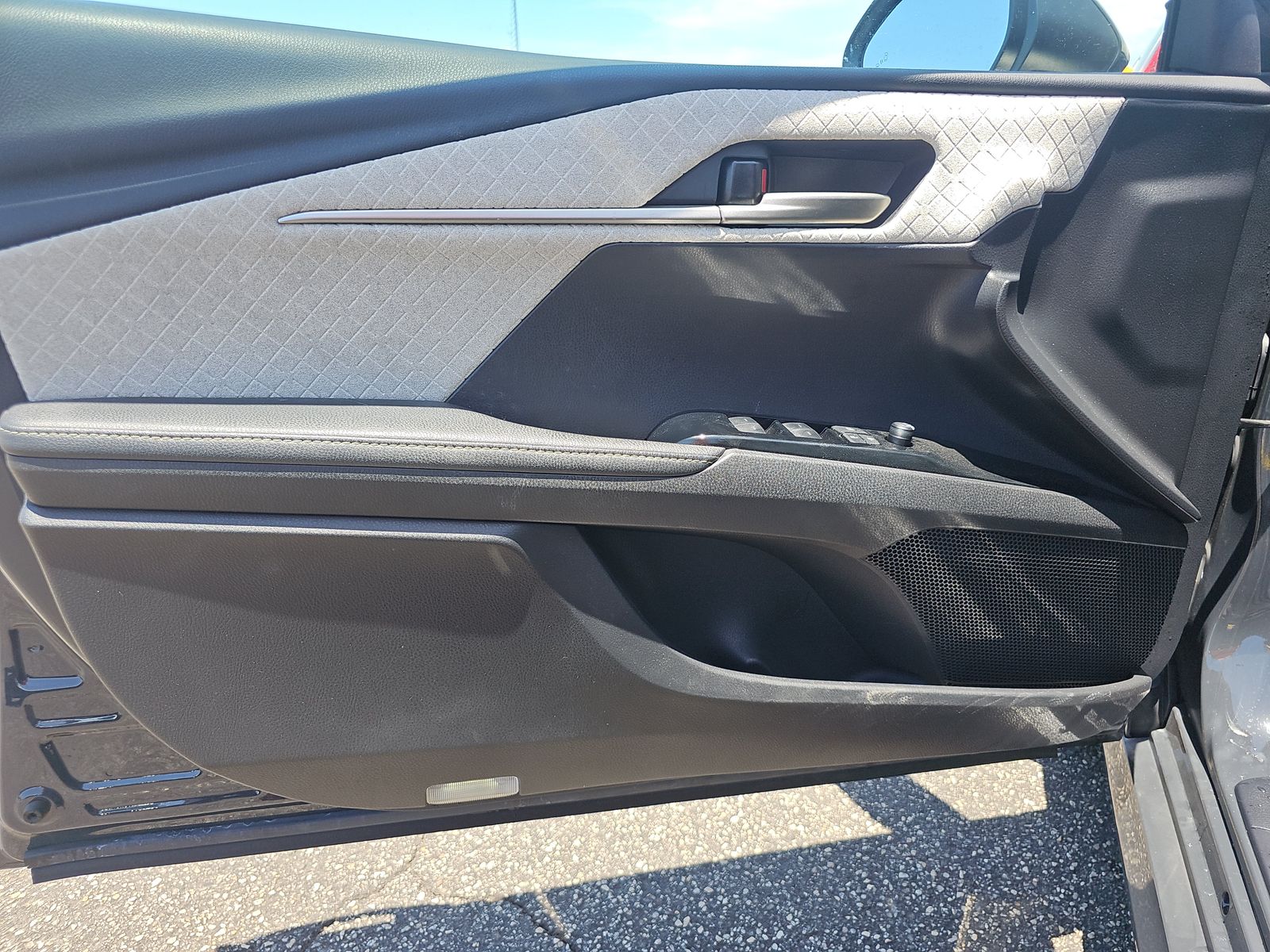 2025 Toyota Camry XSE FWD