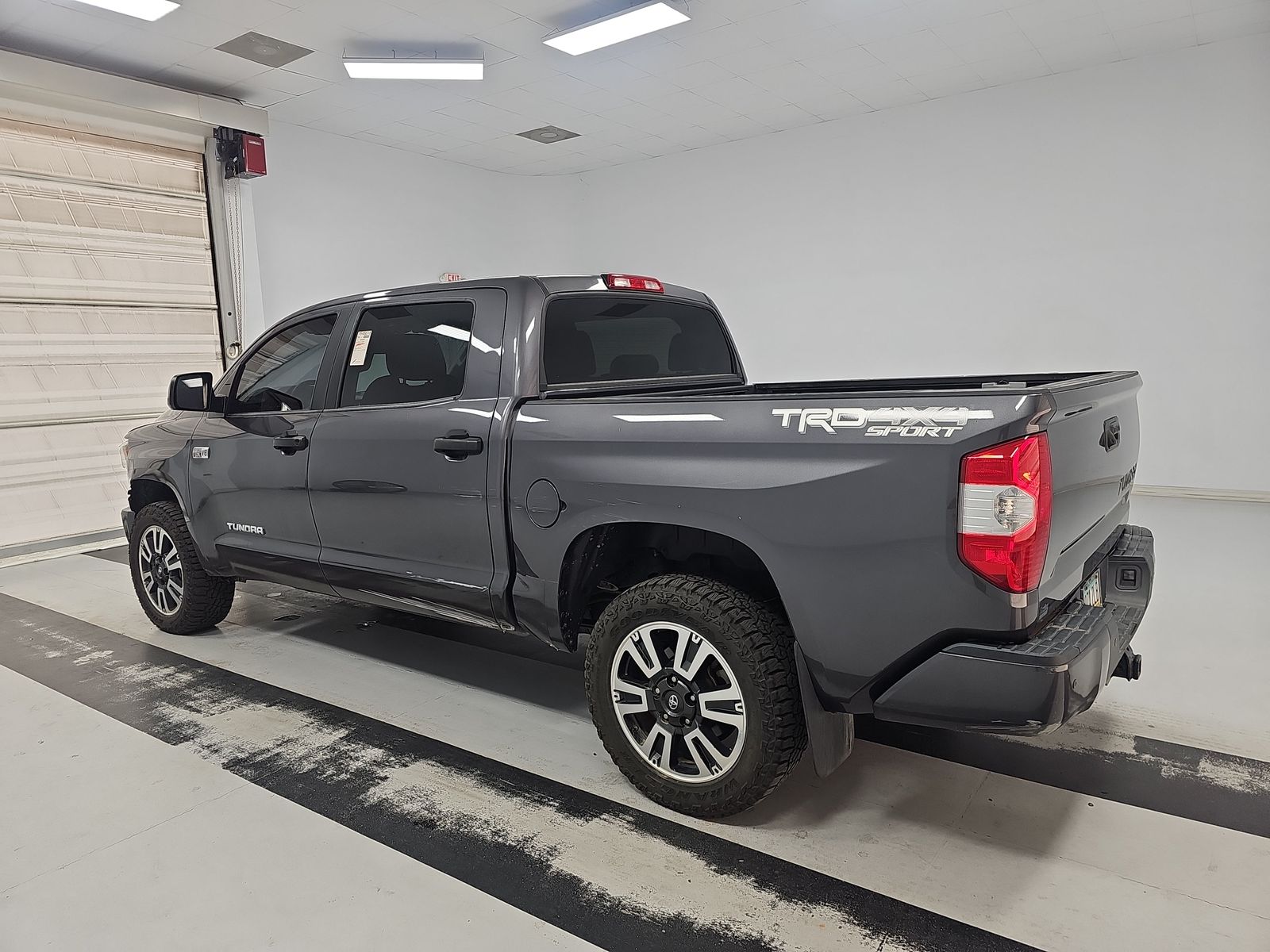 2018 Toyota Tundra SR5 AWD