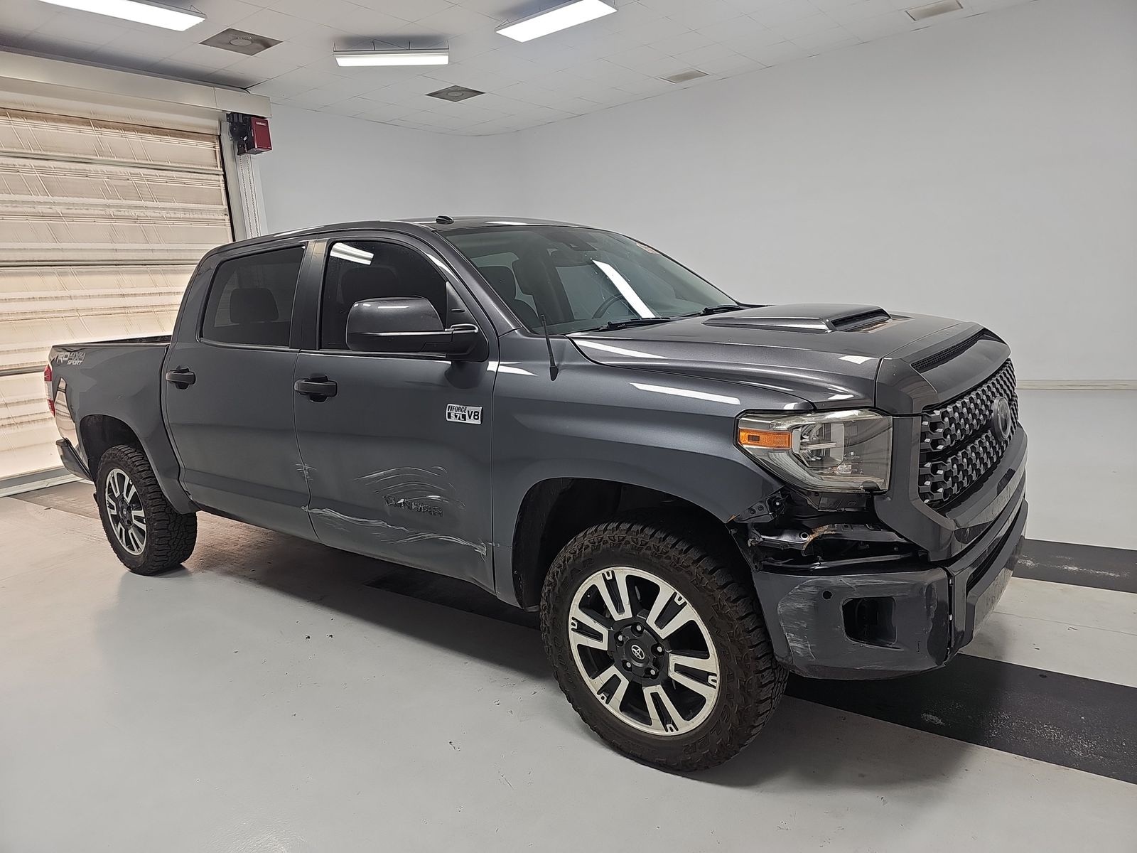 2018 Toyota Tundra SR5 AWD