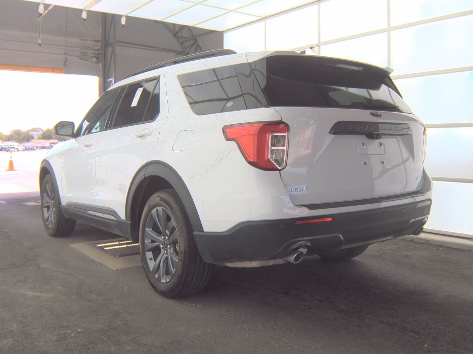 2022 Ford Explorer XLT AWD
