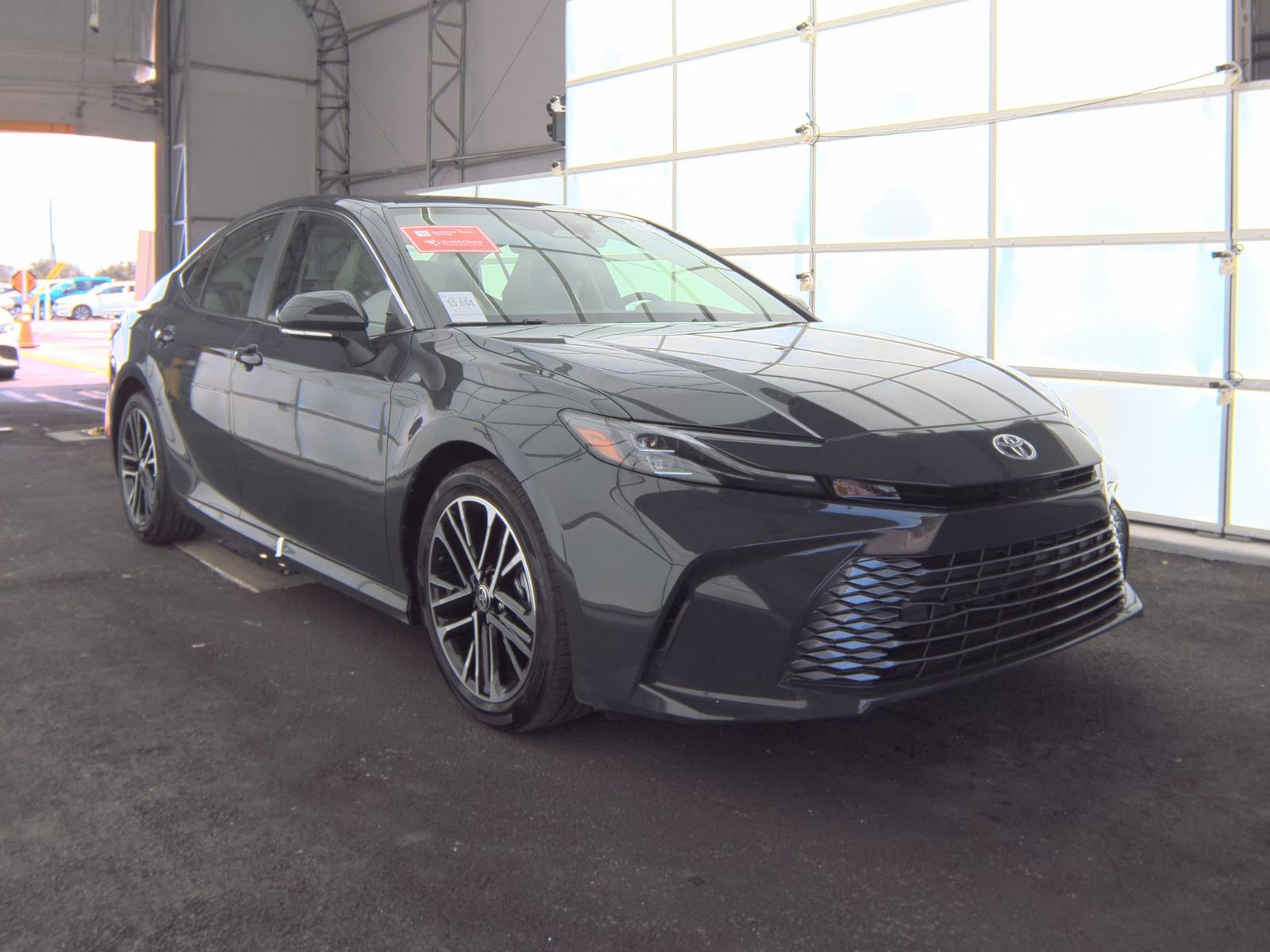 2025 Toyota Camry XSE FWD