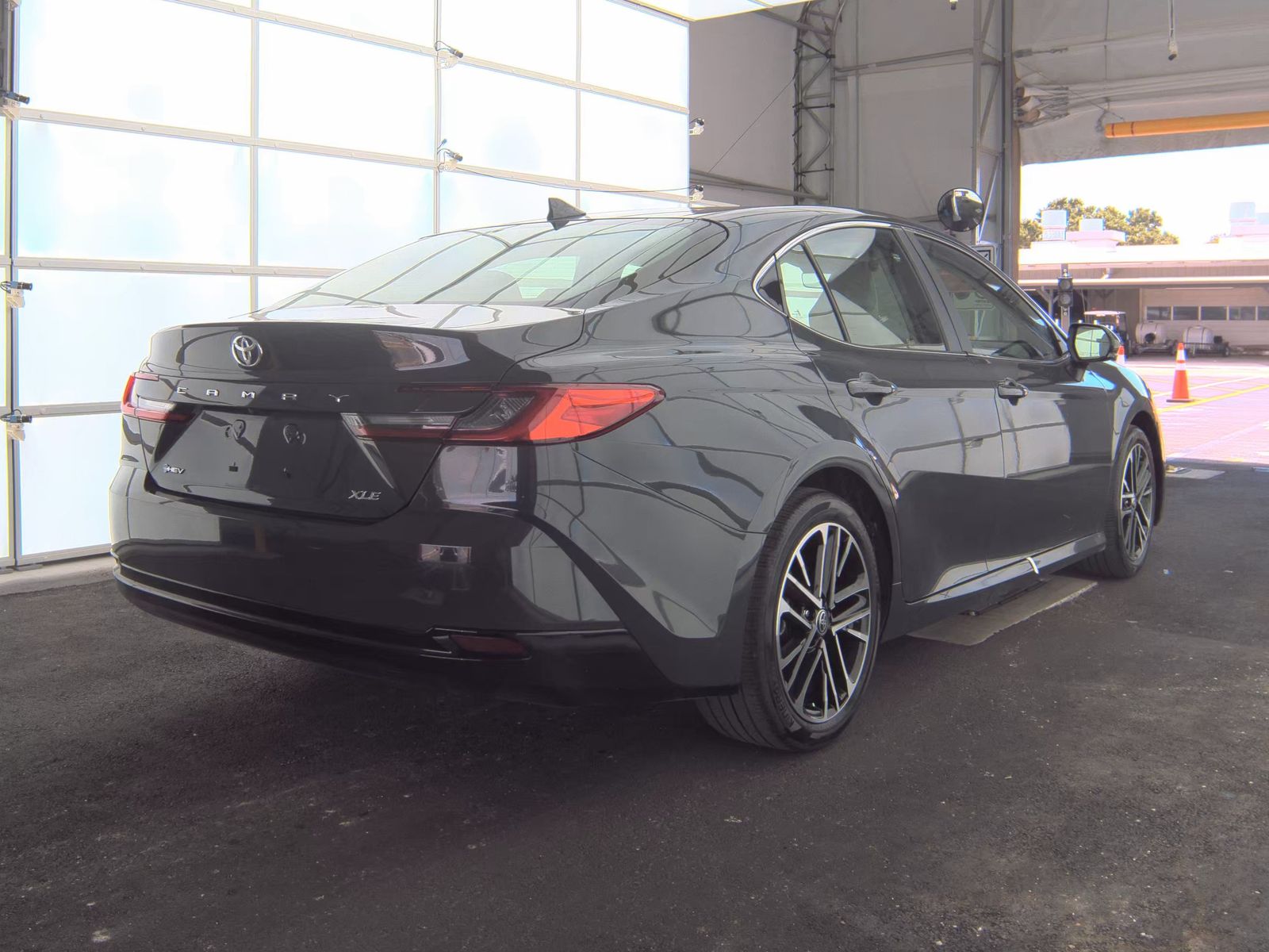 2025 Toyota Camry XSE FWD