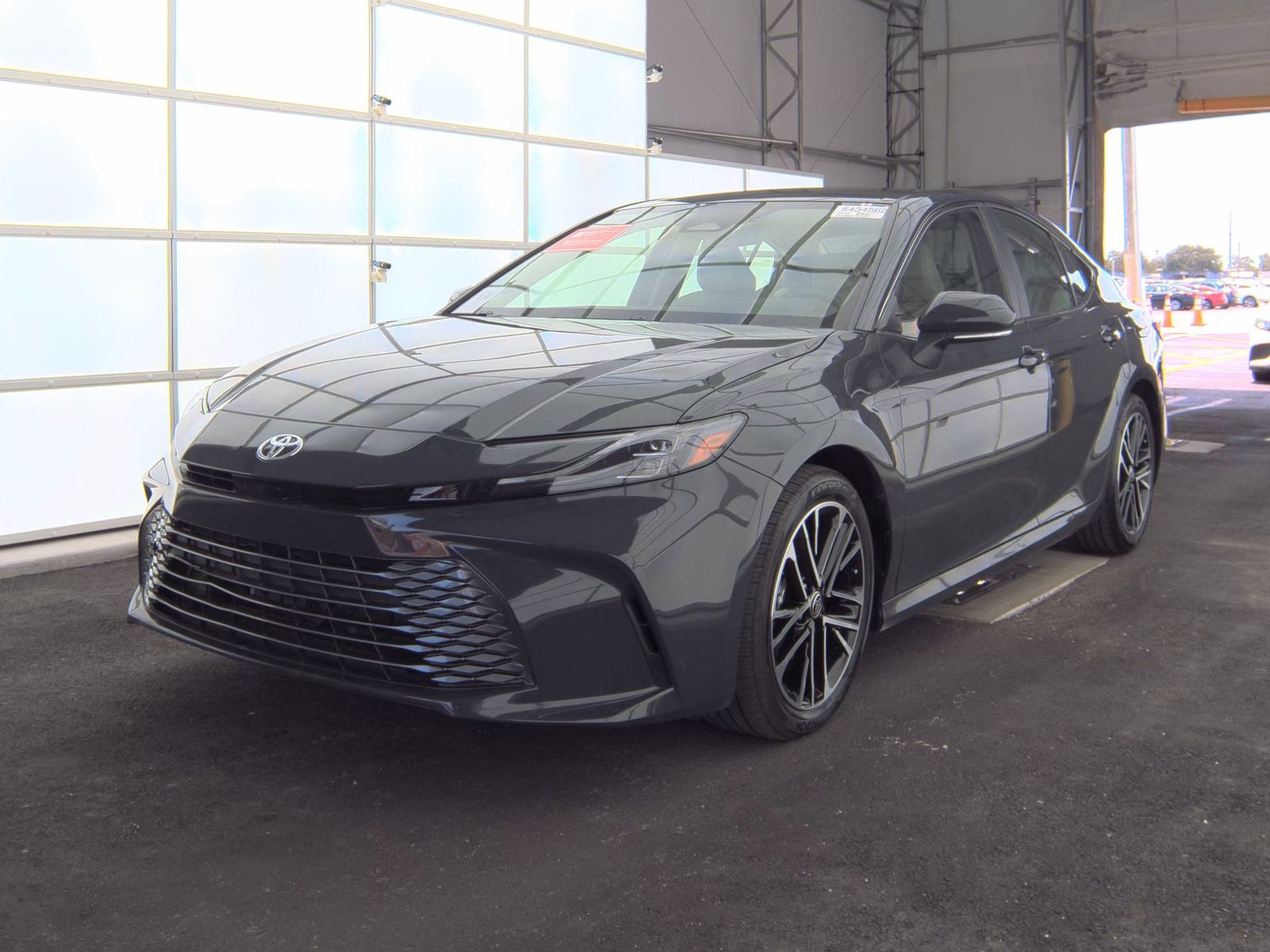 2025 Toyota Camry XSE FWD